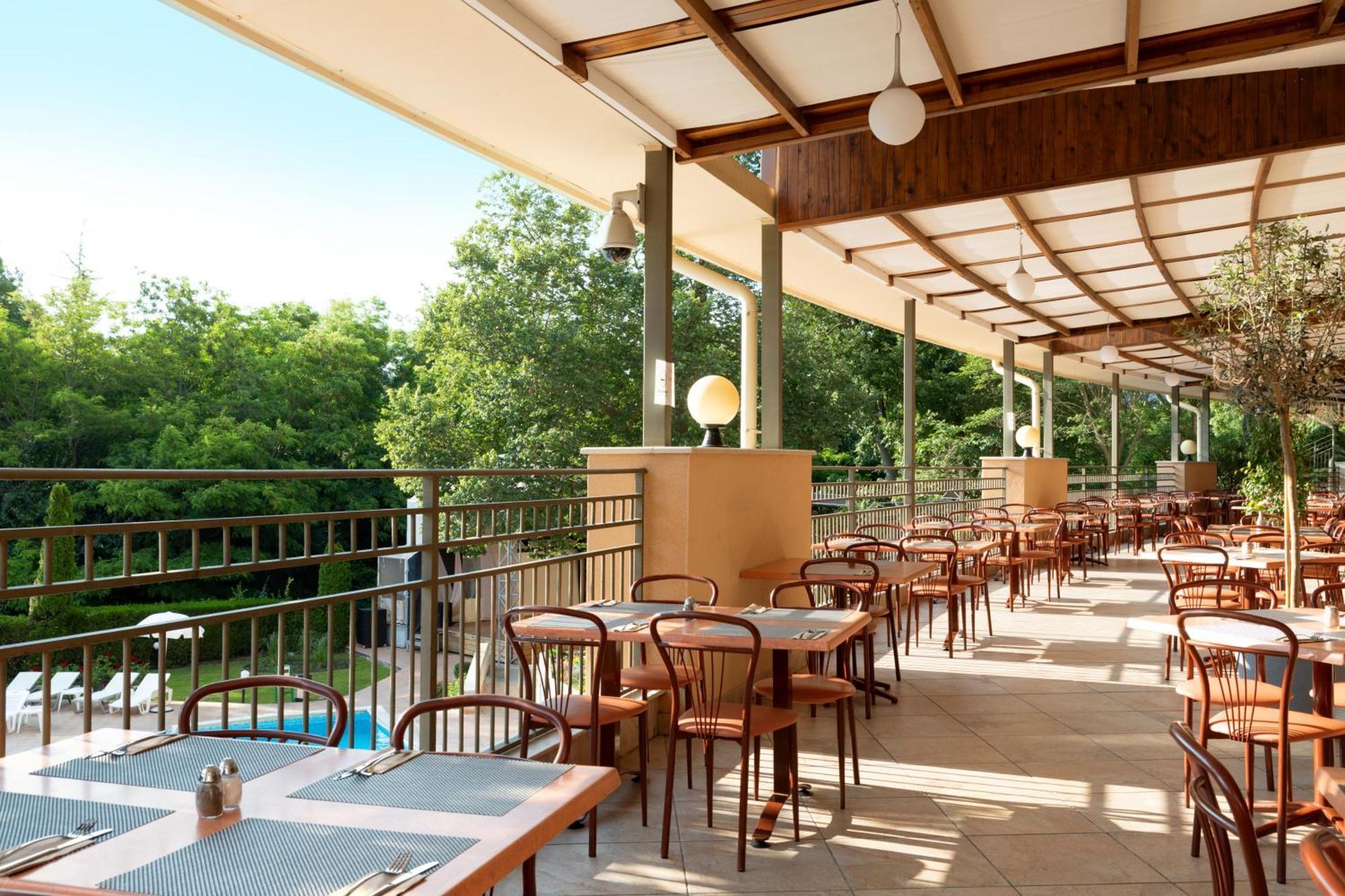 Kristal Hotel Golden Sands Exterior photo